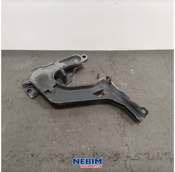 Volvo Volvo - 84104144 - Treeplank scharnier FH4 rechts - Piezas de recambio para Camión: foto 2 Volvo Volvo - 84104144 - Treeplank scharnier FH4 rechts - Piezas de recambio para Camión: foto 2