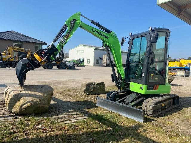 LIUGONG 9027 FE Electric, SW OQ 30 MIETE / RENT (12005252) - Miniexcavadora: foto 1 LIUGONG 9027 FE Electric, SW OQ 30 MIETE / RENT (12005252) - Miniexcavadora: foto 1