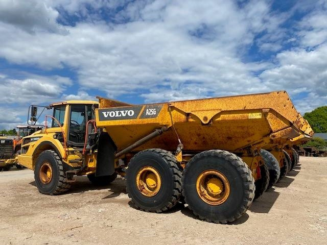 Volvo A 25 G MIETE / RENTAL (12000499) - Dúmper articulado: foto 3 Volvo A 25 G MIETE / RENTAL (12000499) - Dúmper articulado: foto 3