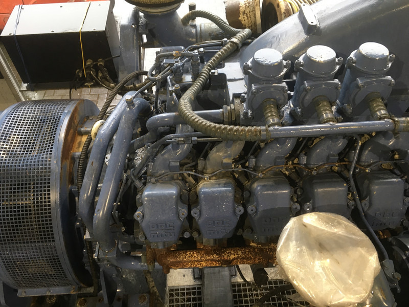 MTU 16V2000 GENERATOR 1250KVA USED - Generador industriale: foto 3 MTU 16V2000 GENERATOR 1250KVA USED - Generador industriale: foto 3