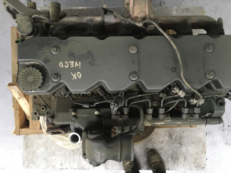 Iveco F4HE0684J*D FOR PARTS - Maquinaria de construcción: foto 5 Iveco F4HE0684J*D FOR PARTS - Maquinaria de construcción: foto 5