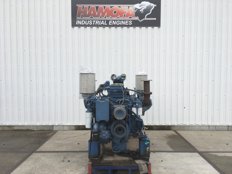 MTU 16V2000G42 USED - Maquinaria de construcción: foto 4 MTU 16V2000G42 USED - Maquinaria de construcción: foto 4