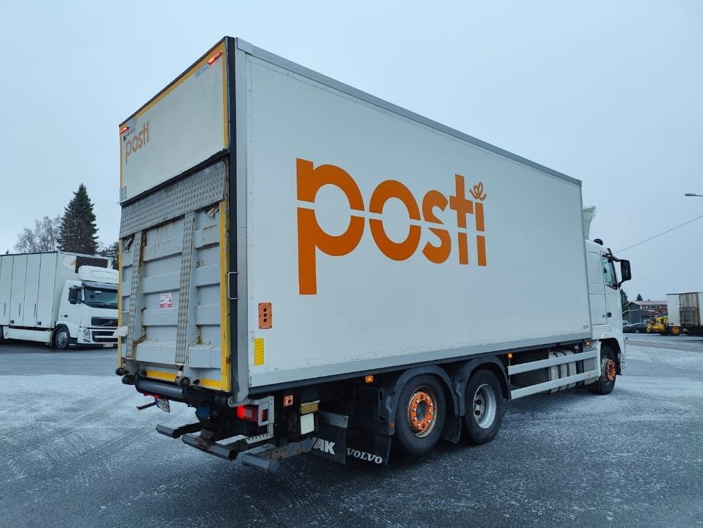 Volvo FH 13 - Camión caja cerrada: foto 4 Volvo FH 13 - Camión caja cerrada: foto 4