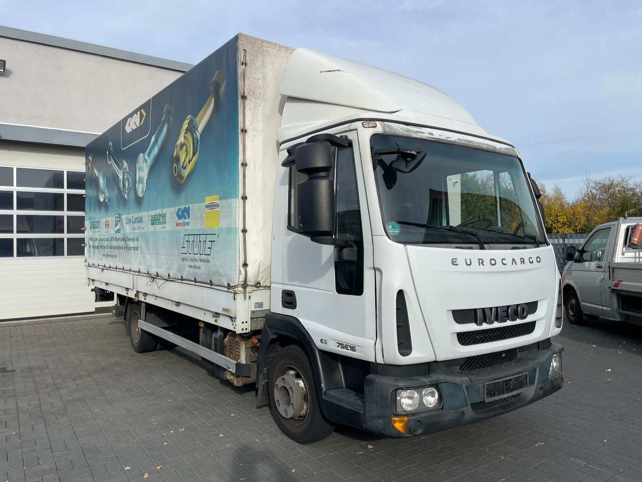 Iveco Euro Cargo 75E16 Euro 5, TÜV 06-2026 - Furgoneta con caja de lona: foto 3 Iveco Euro Cargo 75E16 Euro 5, TÜV 06-2026 - Furgoneta con caja de lona: foto 3