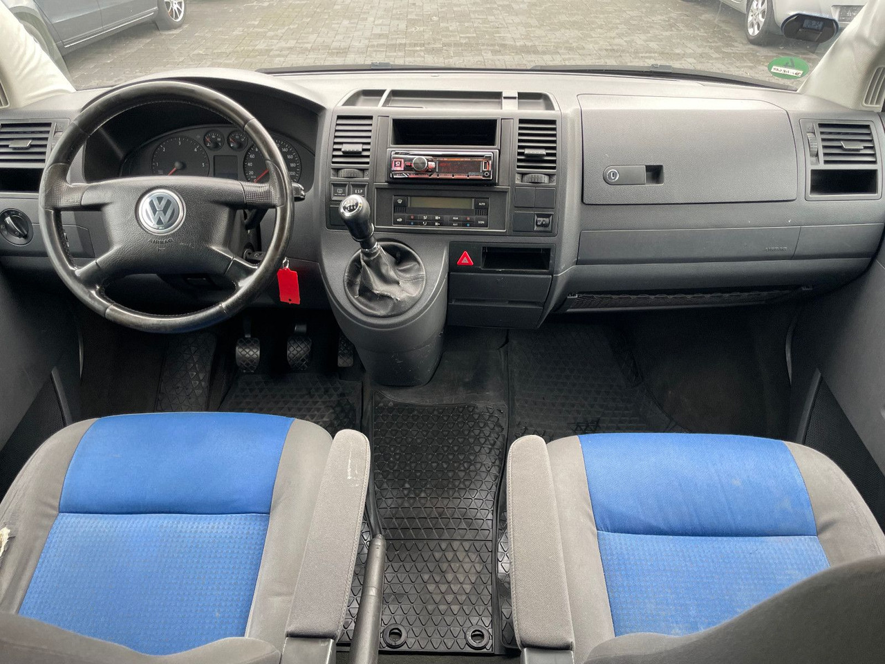 Furgoneta de pasajeros Volkswagen T5 2.5 TDi Caravelle 4Motion 8-Sitzer: foto 21