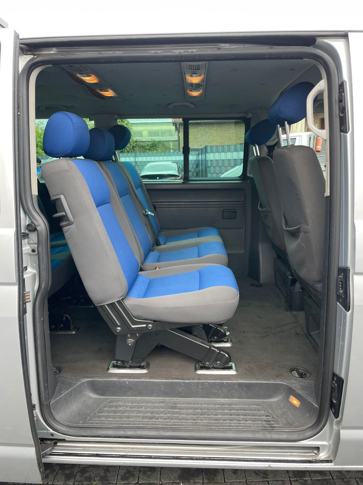 Furgoneta de pasajeros Volkswagen T5 2.5 TDi Caravelle 4Motion 8-Sitzer: foto 15