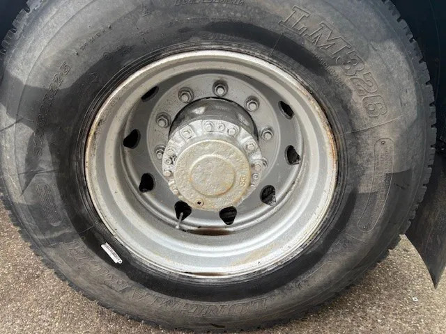 Cabeza tractora Renault R385 Major (2 CULASSE / LAMES / GRAND PONT / 2 CILINDER HEADS / STEEL SUSPENSION / REDUCTION AXLE): foto 6