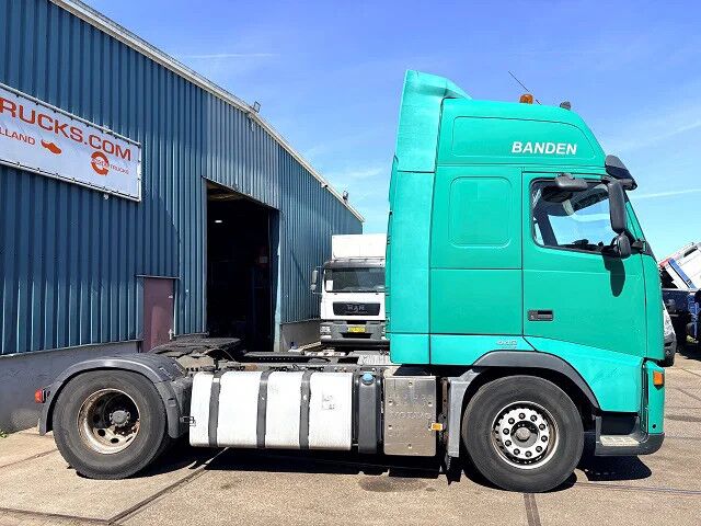 Volvo FH 440 GLOBETROTTER-XL (I-SHIFT / ENGINE BRAKE / 2x TANK / AIRCONDITIONING / FRIDGE / ETC.) - Cabeza tractora: foto 4 Volvo FH 440 GLOBETROTTER-XL (I-SHIFT / ENGINE BRAKE / 2x TANK / AIRCONDITIONING / FRIDGE / ETC.) - Cabeza tractora: foto 4