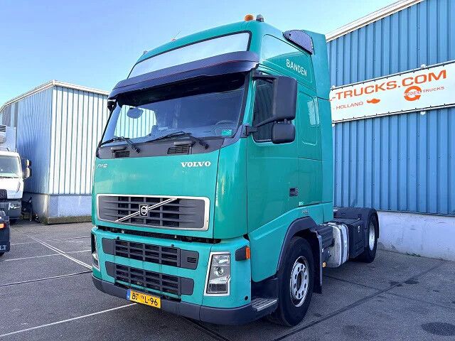 Volvo FH 440 GLOBETROTTER-XL (I-SHIFT / ENGINE BRAKE / 2x TANK / AIRCONDITIONING / FRIDGE / ETC.) - Cabeza tractora: foto 1 Volvo FH 440 GLOBETROTTER-XL (I-SHIFT / ENGINE BRAKE / 2x TANK / AIRCONDITIONING / FRIDGE / ETC.) - Cabeza tractora: foto 1