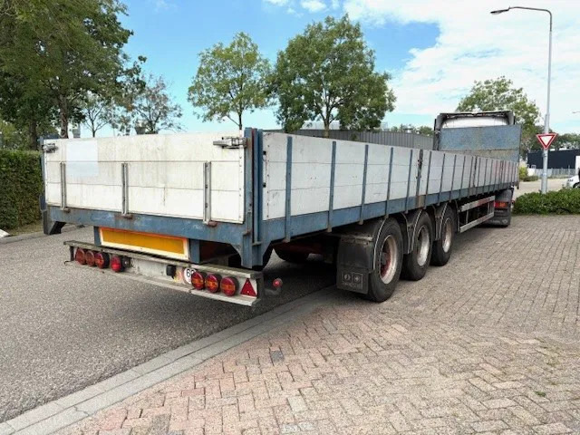 LAG 0-3-39-L 3-AXLE 13.60M. OPEN TRAILER WITH ALUMINIUM SIDE BORDS (FULL STEEL CHASSIS / DRUM BRAKES / ABS-BRAKE SYSTEM / WOODEN FLO - Semirremolque plataforma/ Caja abierta: foto 3 LAG 0-3-39-L 3-AXLE 13.60M. OPEN TRAILER WITH ALUMINIUM SIDE BORDS (FULL STEEL CHASSIS / DRUM BRAKES / ABS-BRAKE SYSTEM / WOODEN FLO - Semirremolque plataforma/ Caja abierta: foto 3