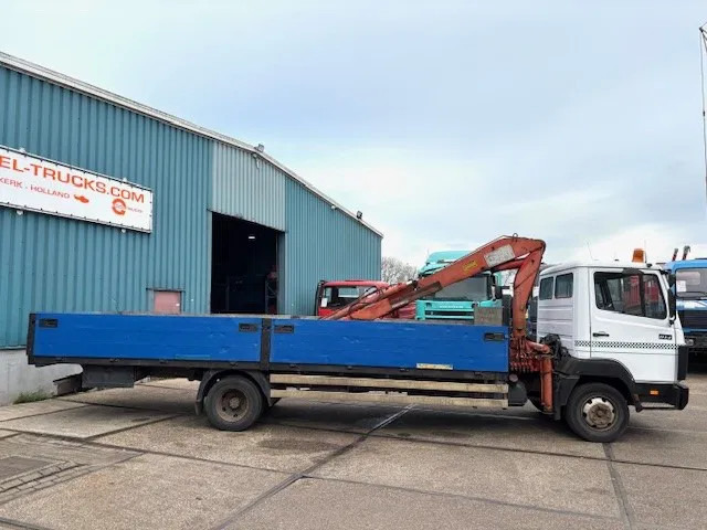 Mercedes-Benz 914 K (ORIGINAL DUTCH) WITH OPEN BOX & HIAB 650 CRANE (6-CILINDER / FULL STEEL SUSPENSION / MANUAL GEARBOX) - Camión grúa: foto 4 Mercedes-Benz 914 K (ORIGINAL DUTCH) WITH OPEN BOX & HIAB 650 CRANE (6-CILINDER / FULL STEEL SUSPENSION / MANUAL GEARBOX) - Camión grúa: foto 4