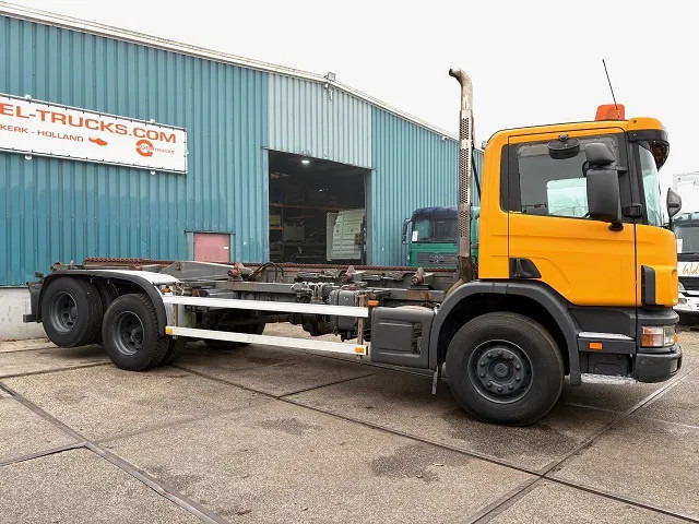 Scania P114-340 6x2 WITH MULTILIFT CONTAINERSYSTEM ONLY 80.500 KM!! ORIGINAL (10 TIRES / FULL STEEL SUSPENSION / 12 GEARS MANUAL GEARBO - Portacontenedore/ Intercambiable camión: foto 4 Scania P114-340 6x2 WITH MULTILIFT CONTAINERSYSTEM ONLY 80.500 KM!! ORIGINAL (10 TIRES / FULL STEEL SUSPENSION / 12 GEARS MANUAL GEARBO - Portacontenedore/ Intercambiable camión: foto 4