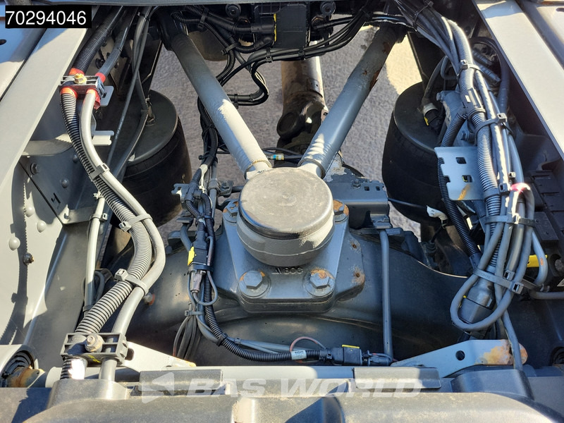 Cabeza tractora DAF XF 450 4X2 SSC ACC LED Euro 6: foto 9 Cabeza tractora DAF XF 450 4X2 SSC ACC LED Euro 6: foto 9