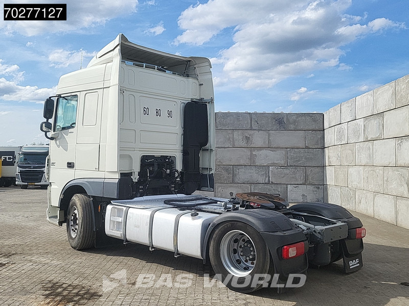 DAF XF 460 4X2 SC Hydraulik ACC Euro 6 - Cabeza tractora: foto 2 DAF XF 460 4X2 SC Hydraulik ACC Euro 6 - Cabeza tractora: foto 2
