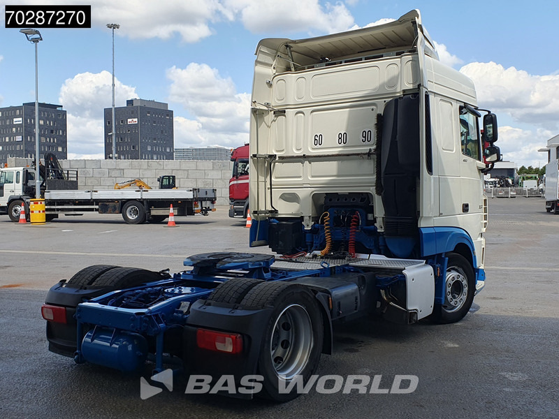 DAF XF 480 4X2 Mega ACC Standklima Euro 6 - Cabeza tractora: foto 5 DAF XF 480 4X2 Mega ACC Standklima Euro 6 - Cabeza tractora: foto 5