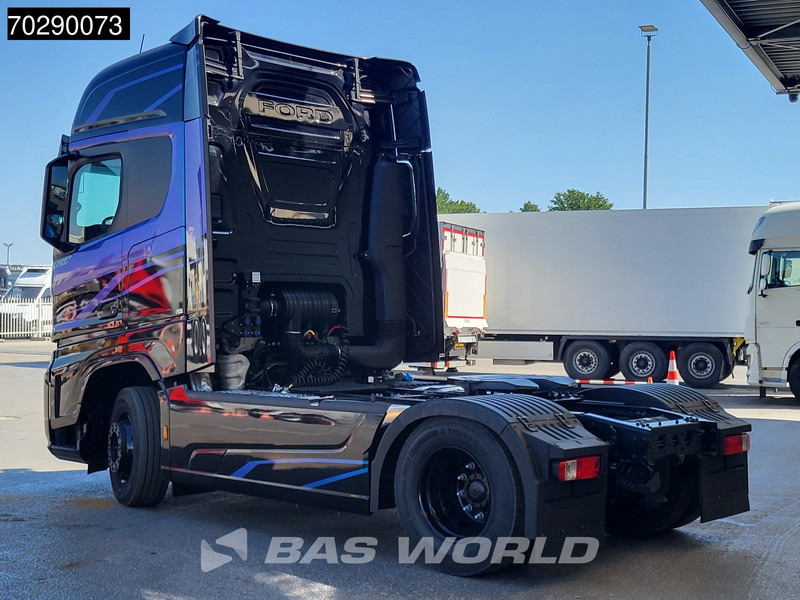 Ford F-Max 500 4X2 New! 2xTanks Xenon Navi ACC Euro 6 - Cabeza tractora: foto 2 Ford F-Max 500 4X2 New! 2xTanks Xenon Navi ACC Euro 6 - Cabeza tractora: foto 2