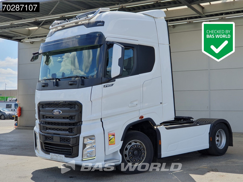 Ford F-Max 500 4X2 Retarder 2x Tanks Standklima ACC Euro 6 - Cabeza tractora: foto 1 Ford F-Max 500 4X2 Retarder 2x Tanks Standklima ACC Euro 6 - Cabeza tractora: foto 1