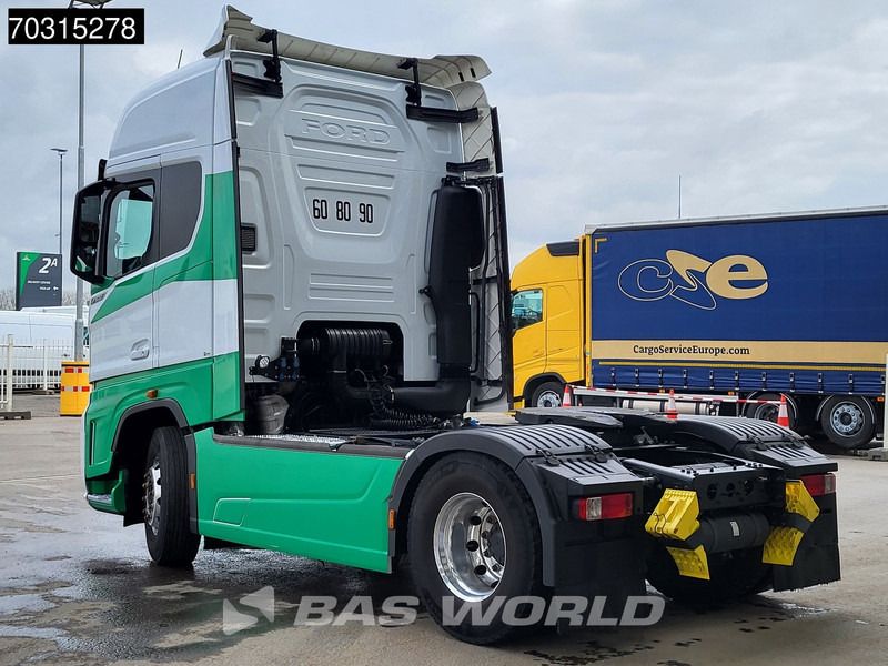 Ford F-Max 500 4X2 Retarder 2xTanks Alcoa's Navi Standklima - Cabeza tractora: foto 2 Ford F-Max 500 4X2 Retarder 2xTanks Alcoa's Navi Standklima - Cabeza tractora: foto 2