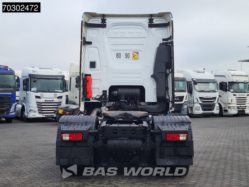 Ford F-Max 500 4X2 Retarder Standklima 2xTanks ACC LED Euro 6 - Cabeza tractora: foto 5 Ford F-Max 500 4X2 Retarder Standklima 2xTanks ACC LED Euro 6 - Cabeza tractora: foto 5