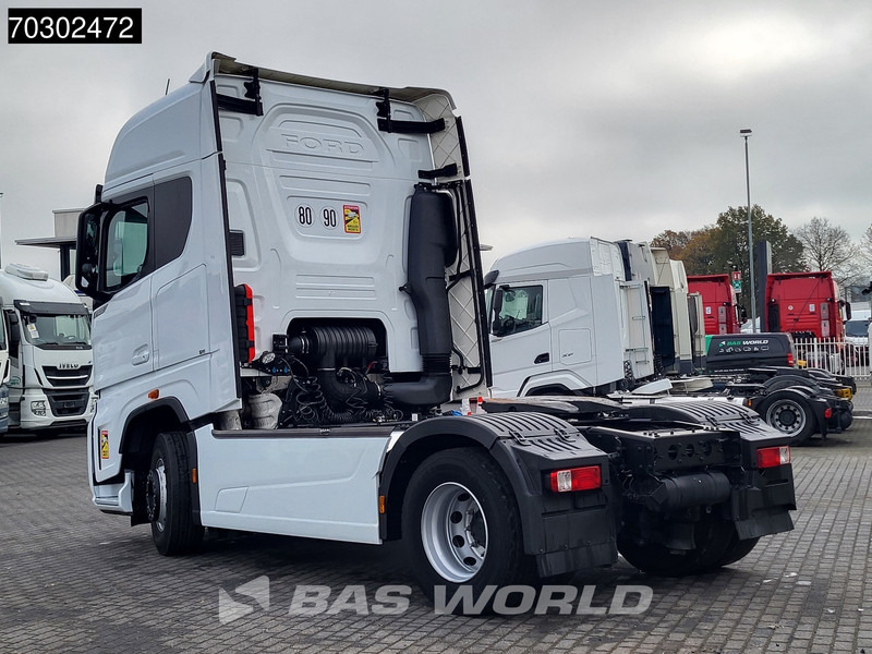 Ford F-Max 500 4X2 Retarder Standklima 2xTanks ACC LED Euro 6 - Cabeza tractora: foto 2 Ford F-Max 500 4X2 Retarder Standklima 2xTanks ACC LED Euro 6 - Cabeza tractora: foto 2