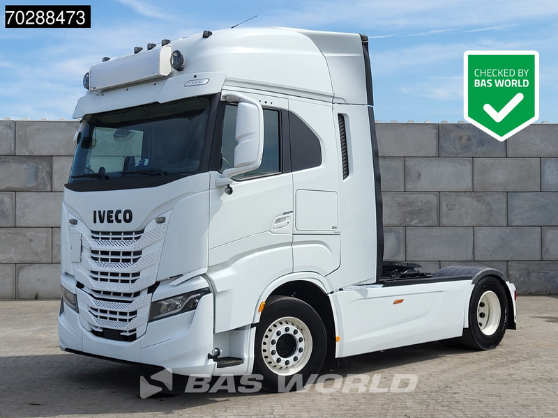 Iveco S-Way 510 S-Way 4X2 Full-Air 2xTanks Retarder Standklima Navi ACC LED Euro 6 - Cabeza tractora: foto 1 Iveco S-Way 510 S-Way 4X2 Full-Air 2xTanks Retarder Standklima Navi ACC LED Euro 6 - Cabeza tractora: foto 1