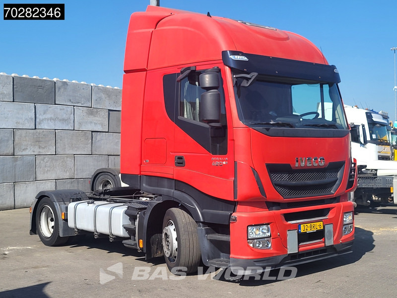 Iveco Stralis 420 Stralis 4X2 NL-Truck Retarder 2X Tanks Mega ACC Euro 6 - Cabeza tractora: foto 3 Iveco Stralis 420 Stralis 4X2 NL-Truck Retarder 2X Tanks Mega ACC Euro 6 - Cabeza tractora: foto 3