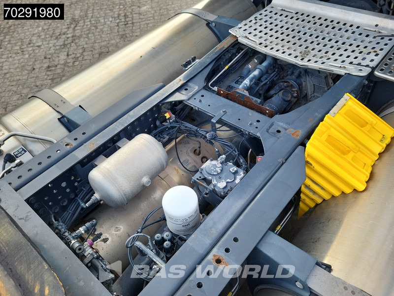 Cabeza tractora Iveco Stralis 460 4X2 Retarder 2x LNG Tanks Euro 6: foto 9