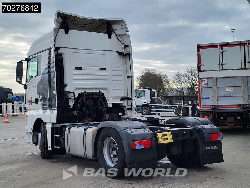 MAN TGX 18.460 4X2 XLX 2x Tanks - Cabeza tractora: foto 2 MAN TGX 18.460 4X2 XLX 2x Tanks - Cabeza tractora: foto 2