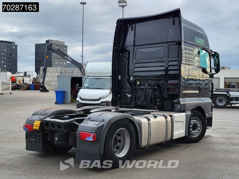 MAN TGX 18.470 4X2 XXL Retarder 2x Tanks Standklima ACC Navi Euro 6 - Cabeza tractora: foto 5 MAN TGX 18.470 4X2 XXL Retarder 2x Tanks Standklima ACC Navi Euro 6 - Cabeza tractora: foto 5