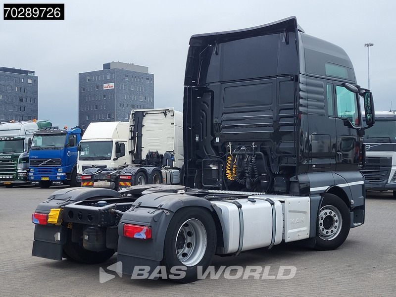 MAN TGX 18.470 4X2 XXL Retarder 2xTanks Standklima Navi ACC Euro 6 - Cabeza tractora: foto 5 MAN TGX 18.470 4X2 XXL Retarder 2xTanks Standklima Navi ACC Euro 6 - Cabeza tractora: foto 5