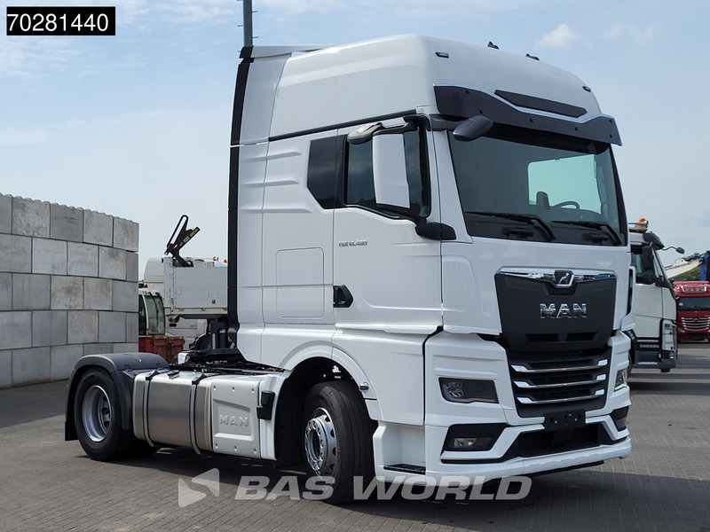 MAN TGX 18.480 4X2 NEW! GX Retarder 2x Tanks Standklima ACC Navi - Cabeza tractora: foto 3 MAN TGX 18.480 4X2 NEW! GX Retarder 2x Tanks Standklima ACC Navi - Cabeza tractora: foto 3