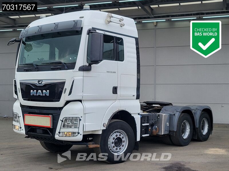MAN TGX 33.500 TGX 6X4 Low Mileage! XLX Retarder Big-Axle Navi ACC - Cabeza tractora: foto 1 MAN TGX 33.500 TGX 6X4 Low Mileage! XLX Retarder Big-Axle Navi ACC - Cabeza tractora: foto 1