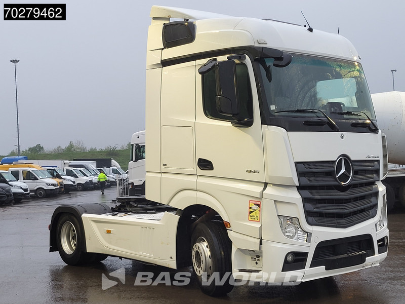 Mercedes-Benz Actros 1845 4X2 StreamSpace 2x Tanks Euro 6 - Cabeza tractora: foto 3 Mercedes-Benz Actros 1845 4X2 StreamSpace 2x Tanks Euro 6 - Cabeza tractora: foto 3
