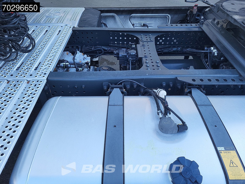 Cabeza tractora Mercedes-Benz Actros 1848 4X2 BigSpace Retarder Standklima MirrorCam ACC Xenon Euro 6: foto 15