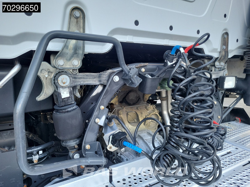 Cabeza tractora Mercedes-Benz Actros 1848 4X2 BigSpace Retarder Standklima MirrorCam ACC Xenon Euro 6: foto 12