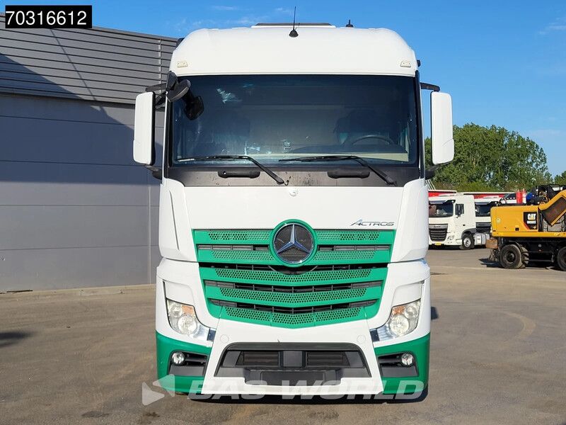 Mercedes-Benz Actros 1851 4X2 StreamSpace Retarder - Cabeza tractora: foto 3 Mercedes-Benz Actros 1851 4X2 StreamSpace Retarder - Cabeza tractora: foto 3