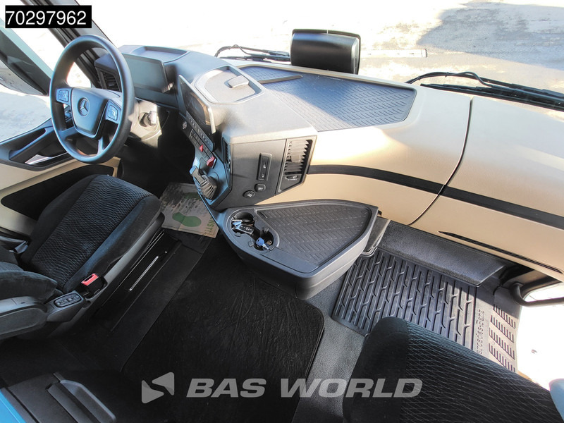 Cabeza tractora Mercedes-Benz Actros 1851 Actros 4X2 GigaSpace ADR 2xTanks Xenon Euro 6: foto 18
