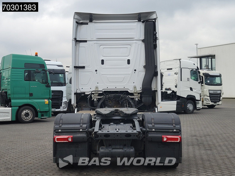 Mercedes-Benz Actros 1863 Actros 4X2 BigSpace Retarder 2x Tanks - Cabeza tractora: foto 3 Mercedes-Benz Actros 1863 Actros 4X2 BigSpace Retarder 2x Tanks - Cabeza tractora: foto 3