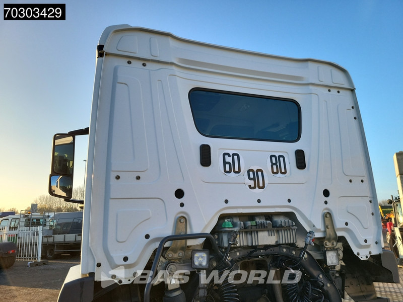 Mercedes-Benz Arocs 2046 4X2 ClassicSpace Big-Axle Retarder Standklima Euro 6 - Cabeza tractora: foto 5 Mercedes-Benz Arocs 2046 4X2 ClassicSpace Big-Axle Retarder Standklima Euro 6 - Cabeza tractora: foto 5