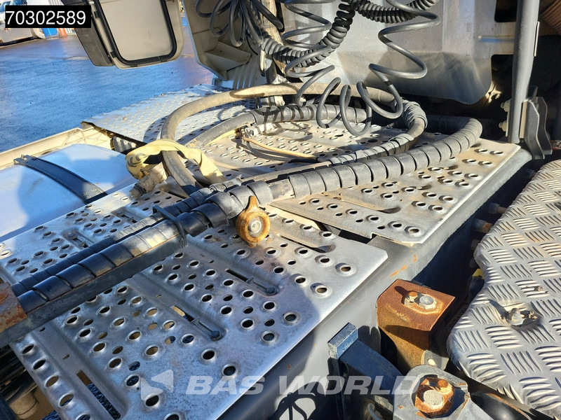 Cabeza tractora Scania R520 4X2 Manual! Retarder Hydraulik Full-Air Alcoa: foto 14 Cabeza tractora Scania R520 4X2 Manual! Retarder Hydraulik Full-Air Alcoa: foto 14