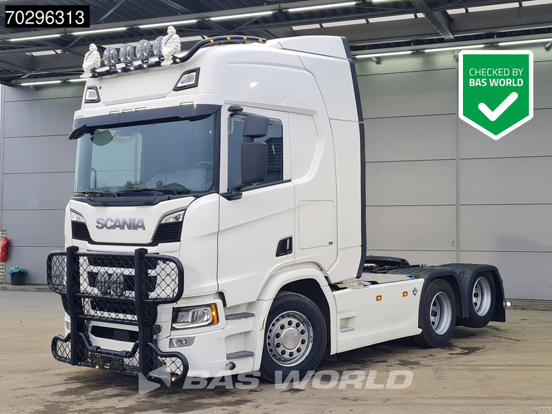 Scania R590 6X2 WB315! Retarder Full-Air 2xTanks Leather ACC Navi LED Euro 6 - Cabeza tractora: foto 1 Scania R590 6X2 WB315! Retarder Full-Air 2xTanks Leather ACC Navi LED Euro 6 - Cabeza tractora: foto 1