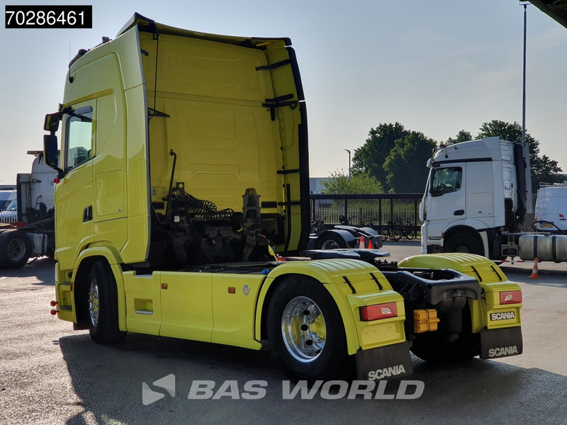Scania S580 4X2 Retarder 2x Tanks Standklima Navi Alcoa - Cabeza tractora: foto 2 Scania S580 4X2 Retarder 2x Tanks Standklima Navi Alcoa - Cabeza tractora: foto 2