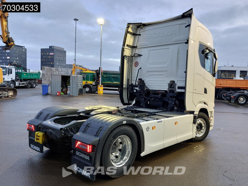 Scania S660 4X2 Retarder Full-Air 2x Tanks Standklima Leather Led ACC Alcoa Euro 6 - Cabeza tractora: foto 5 Scania S660 4X2 Retarder Full-Air 2x Tanks Standklima Leather Led ACC Alcoa Euro 6 - Cabeza tractora: foto 5