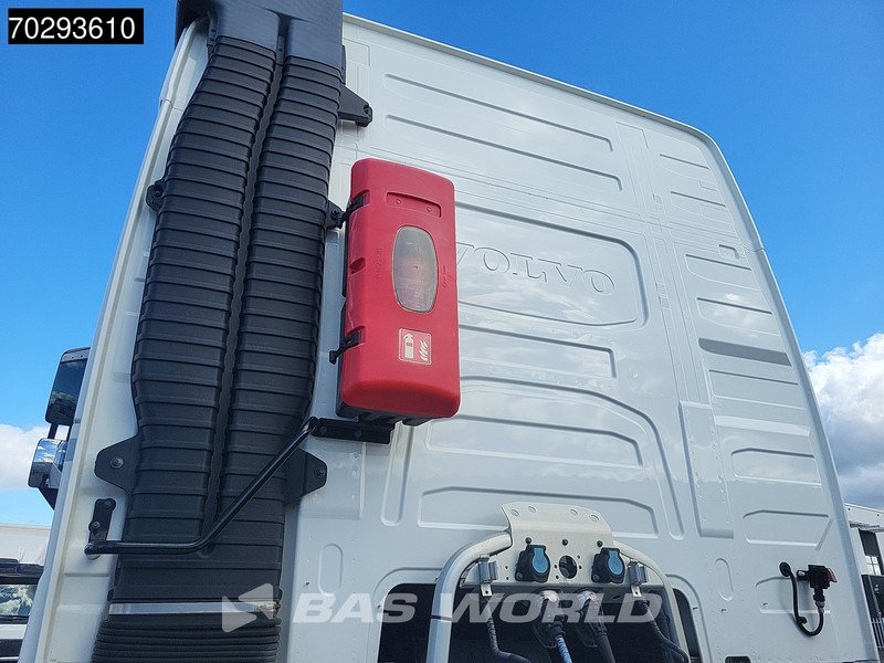Volvo FH 420 FH 4X2 ACC Standklima ADR Euro 6 - Cabeza tractora: foto 5 Volvo FH 420 FH 4X2 ACC Standklima ADR Euro 6 - Cabeza tractora: foto 5