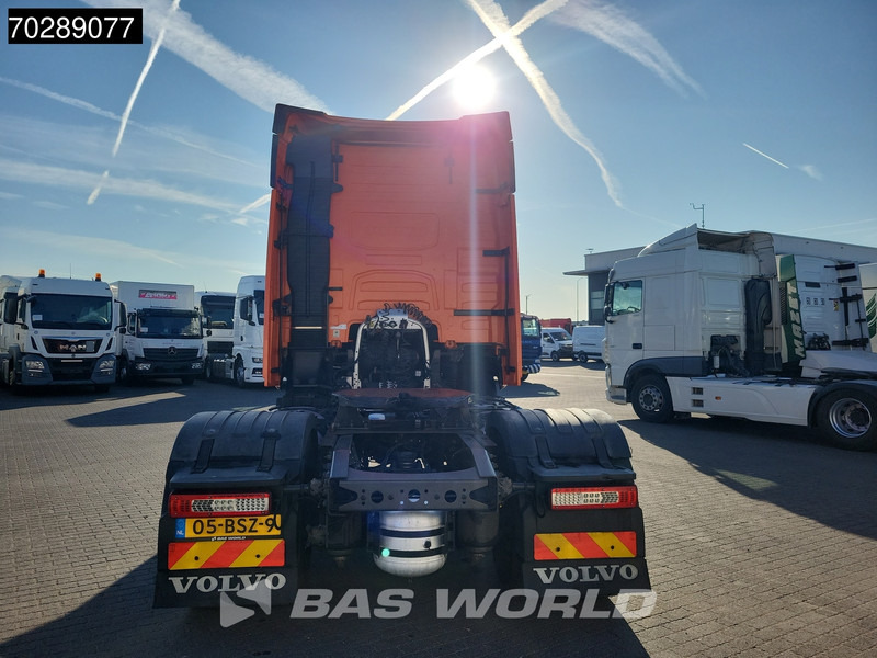 Volvo FH 460 FH 4X2 NL-Truck 2xTanks VEB+ Alcoa Navi Euro 6 - Cabeza tractora: foto 3 Volvo FH 460 FH 4X2 NL-Truck 2xTanks VEB+ Alcoa Navi Euro 6 - Cabeza tractora: foto 3