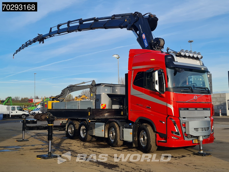 Volvo FH16 650 FH16 8X2 Tractorhead HMF 7020K-RCS Crane + Fly-Jib Lift+Steering Axle Navi ACC - Cabeza tractora: foto 3 Volvo FH16 650 FH16 8X2 Tractorhead HMF 7020K-RCS Crane + Fly-Jib Lift+Steering Axle Navi ACC - Cabeza tractora: foto 3