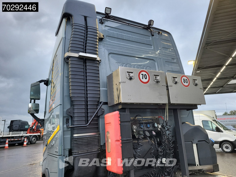 Volvo FH16 750 FH16 6X4 120T! Full-Air Retarder VEB+ Liftaxle Big-Axle 2x Tanks Alcoa's Euro 6 - Cabeza tractora: foto 5 Volvo FH16 750 FH16 6X4 120T! Full-Air Retarder VEB+ Liftaxle Big-Axle 2x Tanks Alcoa's Euro 6 - Cabeza tractora: foto 5