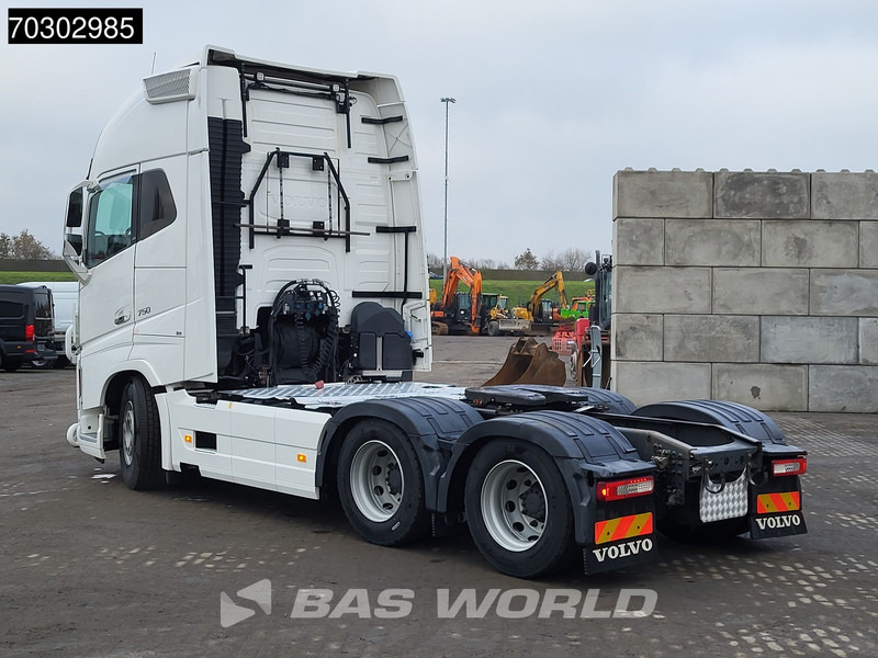 Volvo FH16 750 FH16 6X4 XL Retarder Full-Air 2xTanks Hydraulik - Cabeza tractora: foto 2 Volvo FH16 750 FH16 6X4 XL Retarder Full-Air 2xTanks Hydraulik - Cabeza tractora: foto 2
