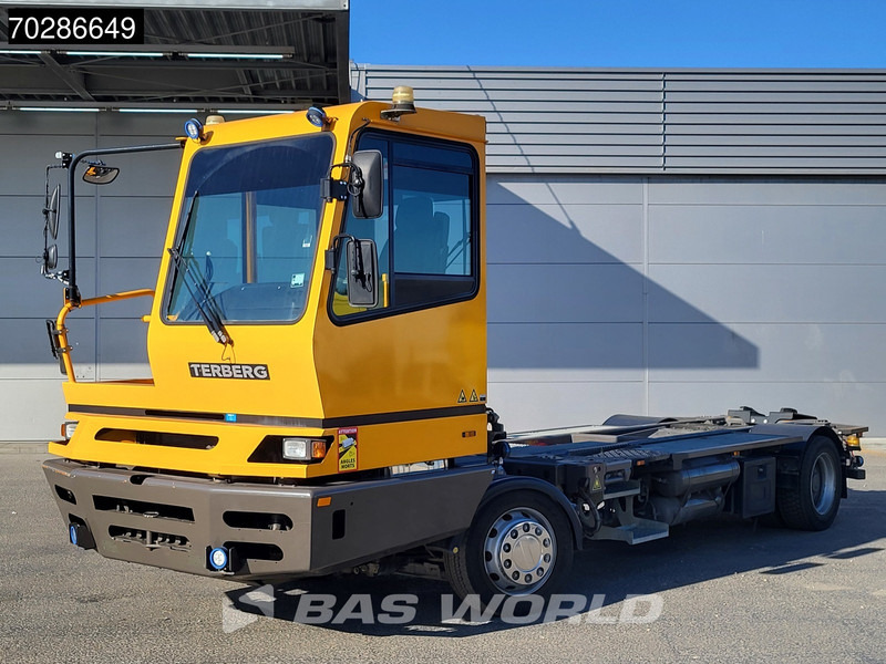 Terberg BC182 4X2 Low hours! Big-Axle Full-Air Drumbrakes Euro 3 - Camión: foto 5 Terberg BC182 4X2 Low hours! Big-Axle Full-Air Drumbrakes Euro 3 - Camión: foto 5