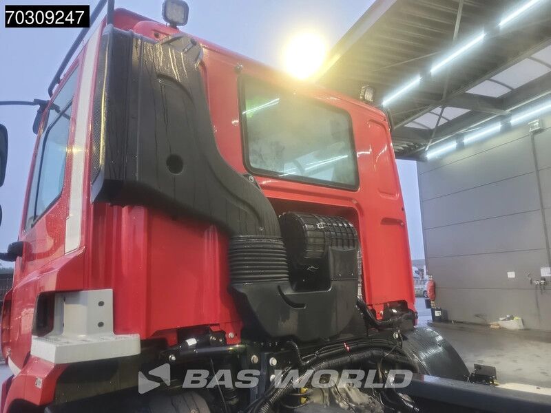 DAF CF 340 4X2 NL-Truck APK 15t VDL CI 15-6 cable lift Automatic ACC Euro 6 - Camión con equipo de cable: foto 5 DAF CF 340 4X2 NL-Truck APK 15t VDL CI 15-6 cable lift Automatic ACC Euro 6 - Camión con equipo de cable: foto 5